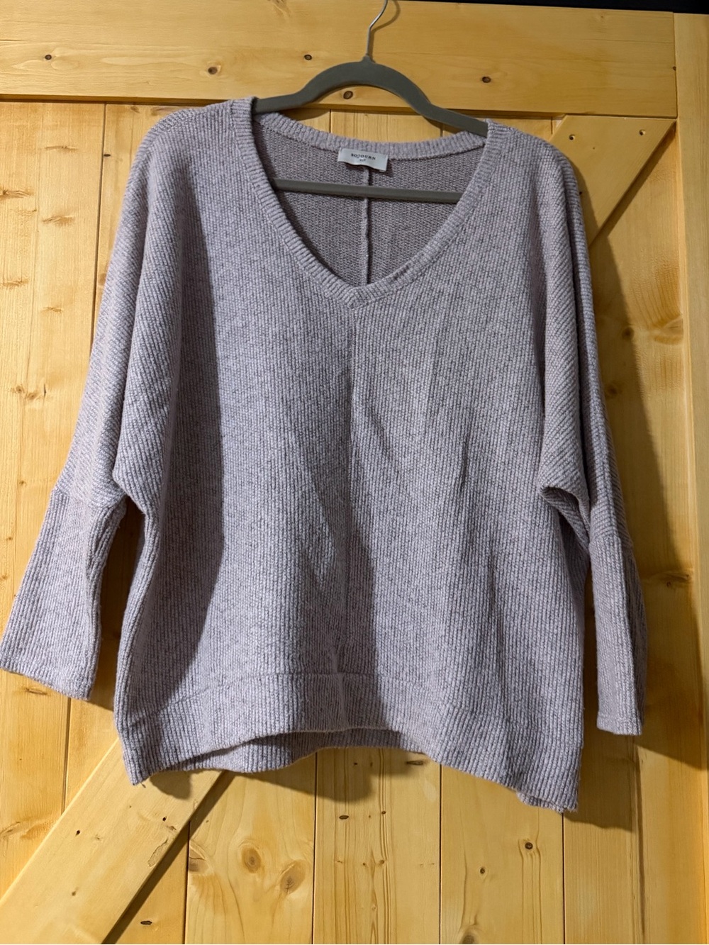 SOJOURN Oversized V-Neck Waffle Knit Sweater Top | XLP Petite Warm Taupe / Peach